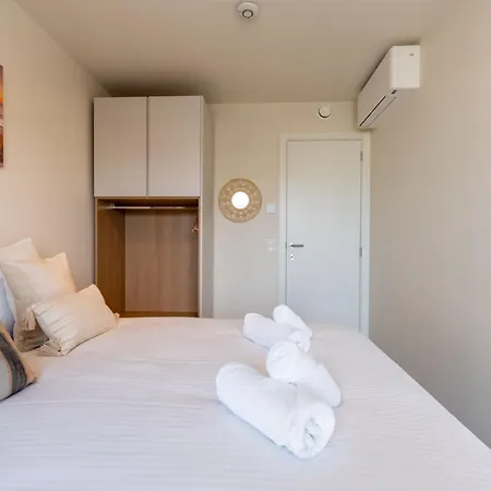 The Waves With Parking By Interhome * Остенде