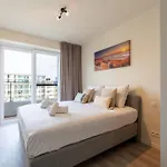 The Waves With Parking By Interhome Апартаменты Остенде