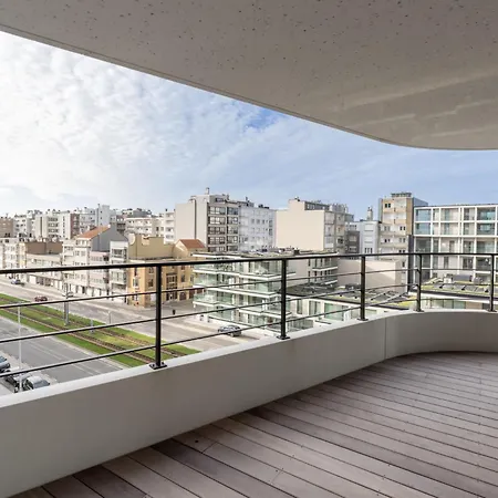 The Waves With Parking By Interhome Ostenda